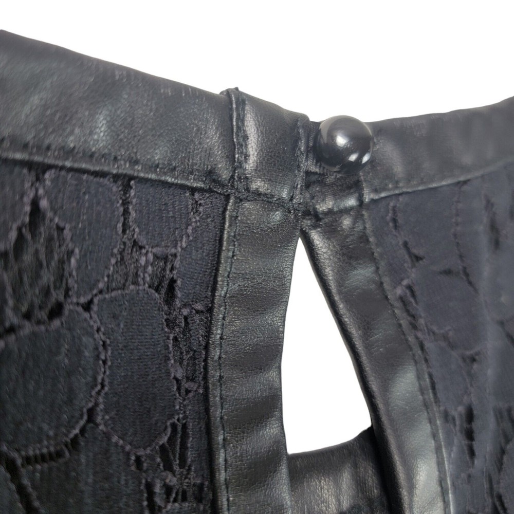 Speechless Black Lace Sleeveless Mini Dress Sz 5 keyhole back faux leather trim - Picture 7 of 16